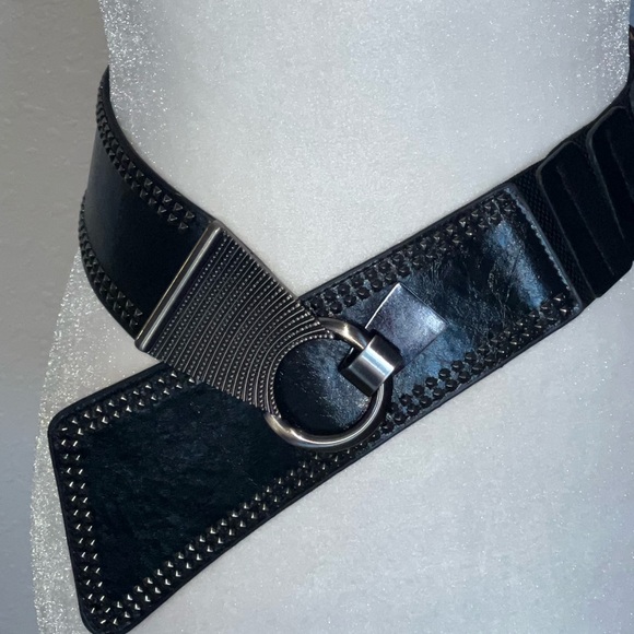 Black Wide Elastic Belt - Picture 2 of 6